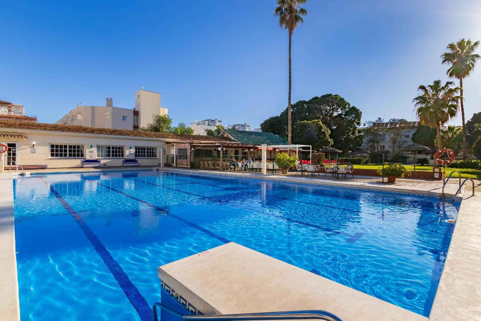 Carihuela Palace 418 By Ivi Real Estate Torremolinos Exteriör bild