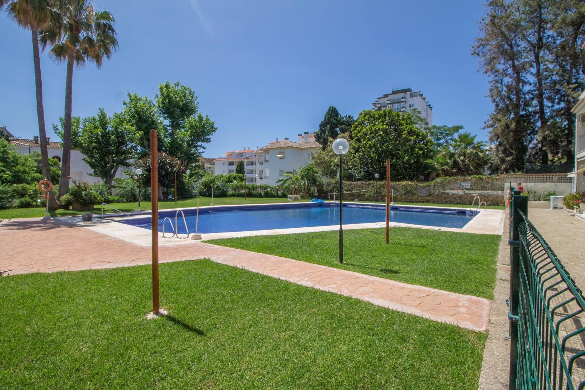 Carihuela Palace 418 By Ivi Real Estate Torremolinos Exteriör bild